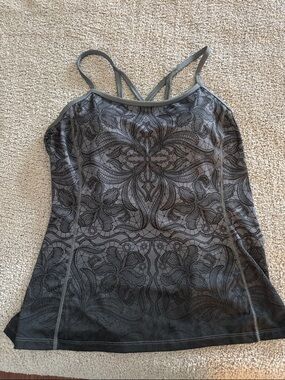 Athleta Grey Black Floral-Pattern Strappy Camisole